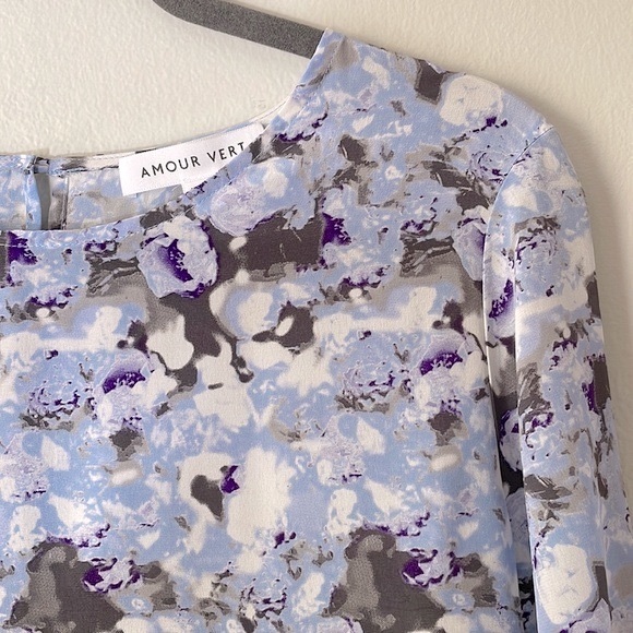 AMOUR VERT Silk Sandrine Floral Painted Shift Dress - Picture 13 of 16